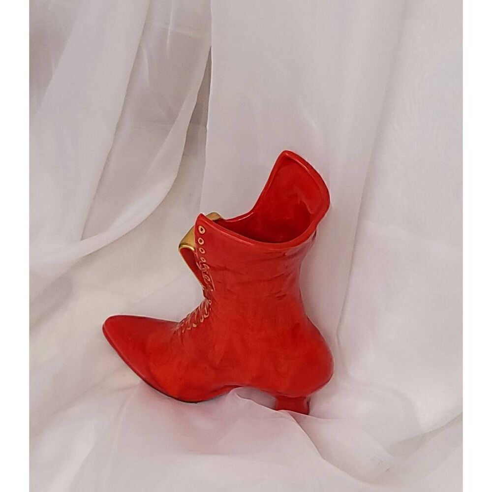 Red boot vase - Picture 8 of 8